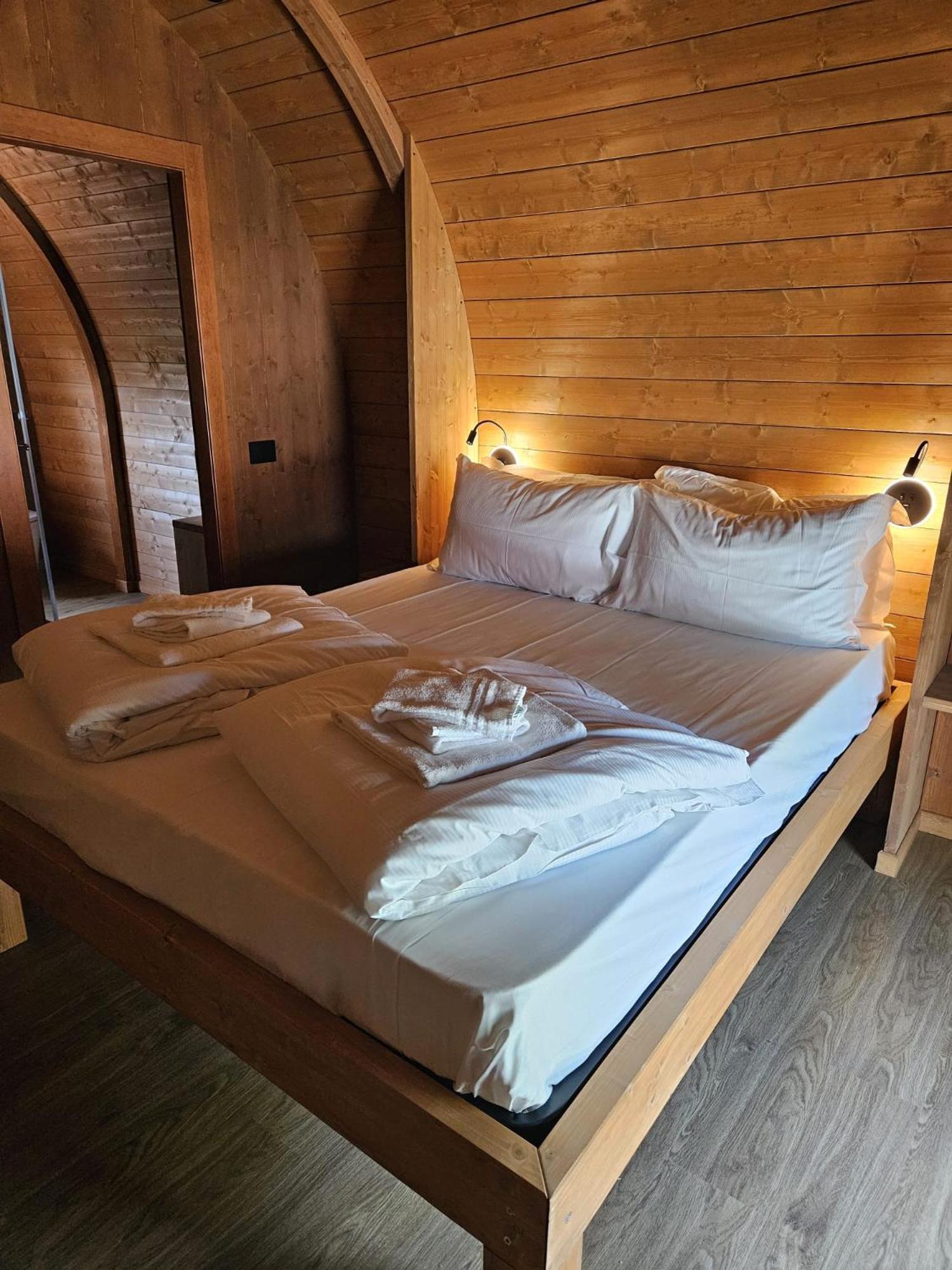 Vicolungo Glamour Lodge & Spa - Free Spa Hot Tub E Sauna エクステリア 写真