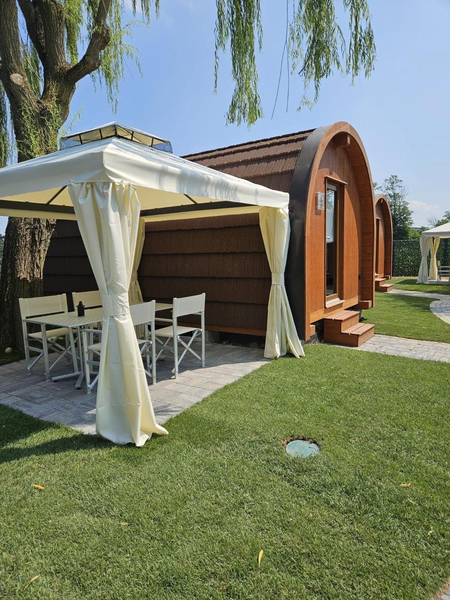 Vicolungo Glamour Lodge & Spa - Free Spa Hot Tub E Sauna エクステリア 写真