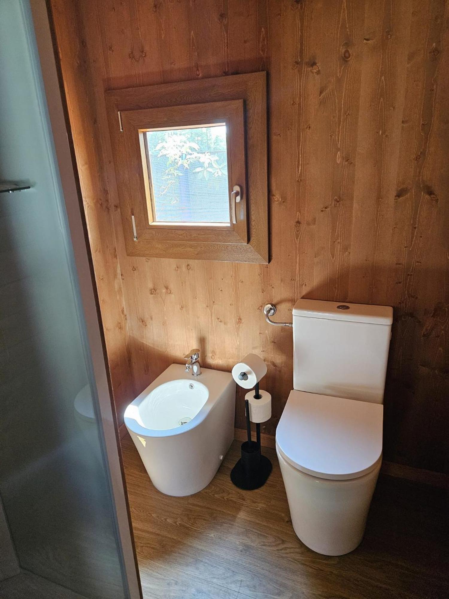 Vicolungo Glamour Lodge & Spa - Free Spa Hot Tub E Sauna エクステリア 写真